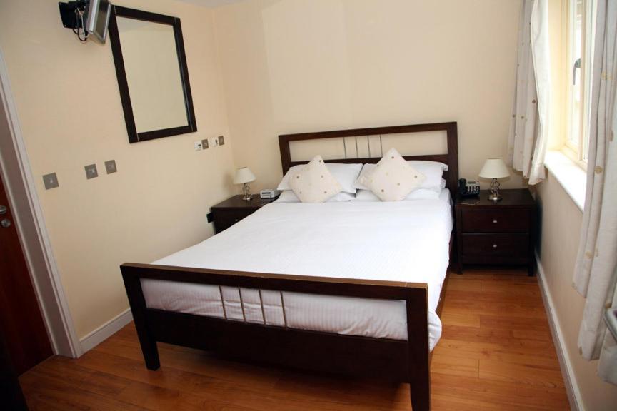 The Old Rectory Restaurant With Rooms Thorpe St Andrew Room photo