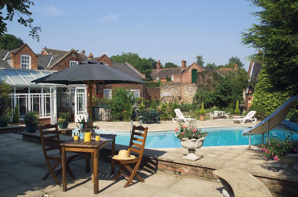 The Old Rectory Restaurant With Rooms Thorpe St Andrew Facilities photo